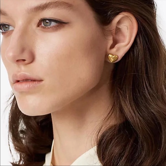 Tory Burch Gold Heart Stud New Vintage Earring - Picture 7 of 8